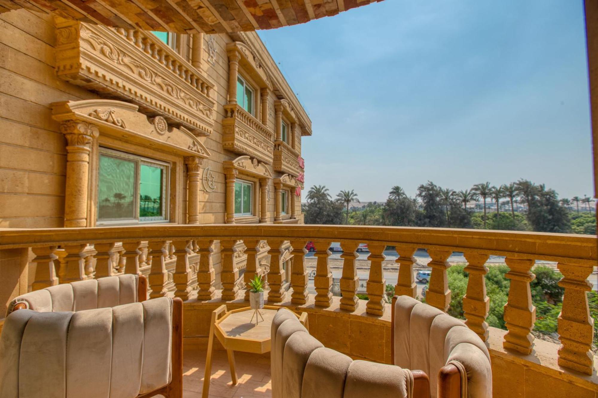 Pyramids Sunrise 4* Kafrat al Jabal