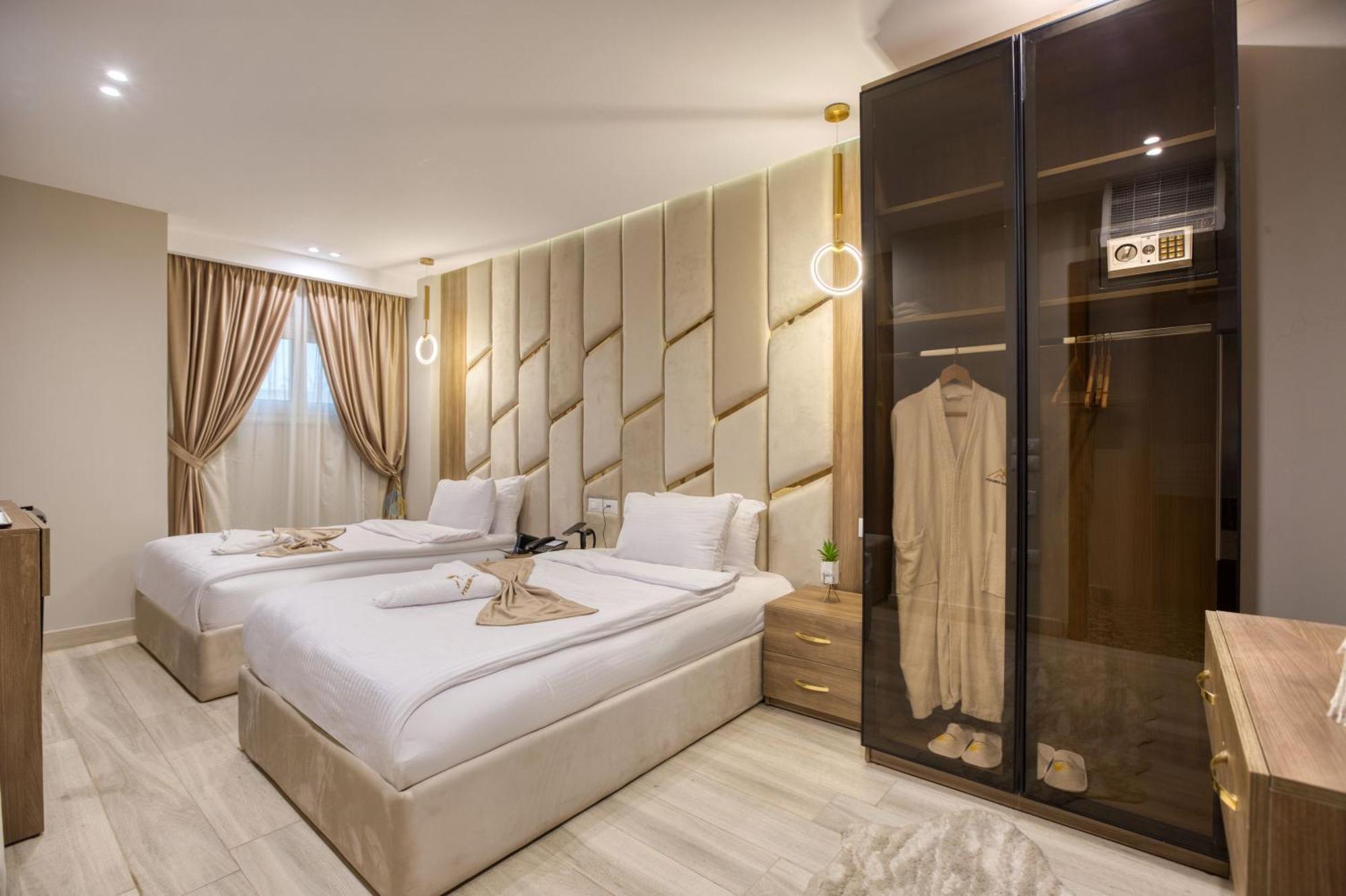 Pyramids Sunrise Hotel Kafret el-Gabal