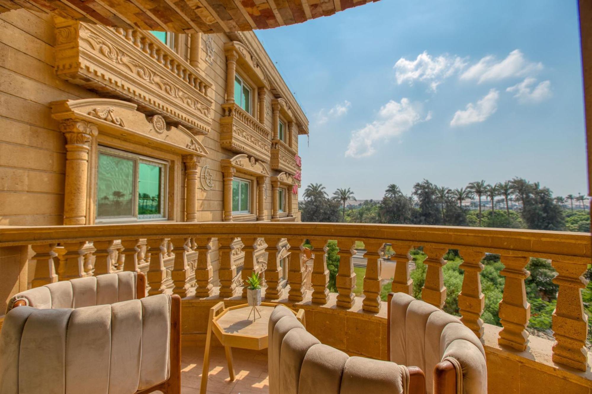 Pyramids Sunrise 4* Kafrat al Jabal